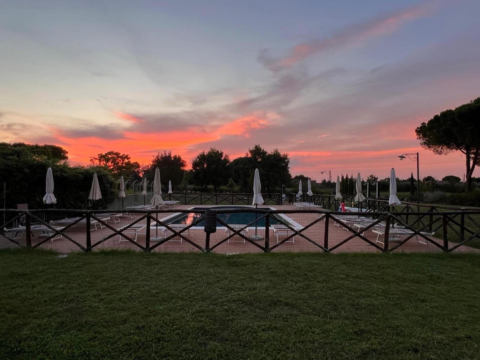 Agriturismo La Pergola Castiglione del Lago Exterior photo